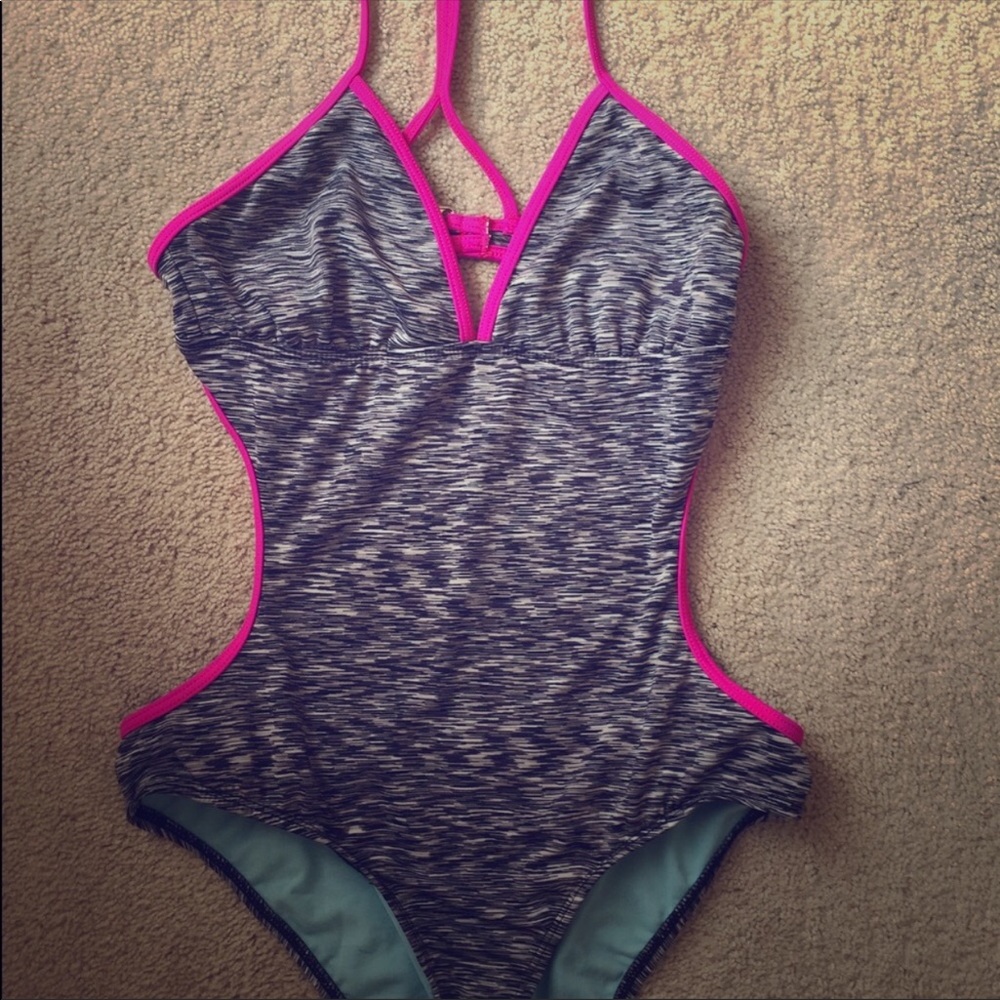 Athleta swimsuit one piece
